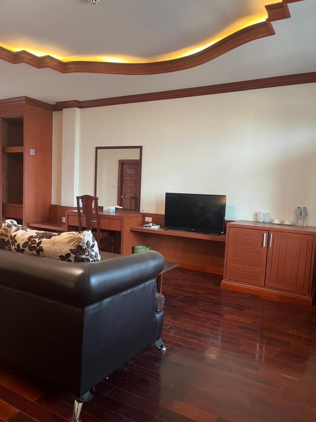 Nakhone Champa Hotel Pakxé Exteriör bild